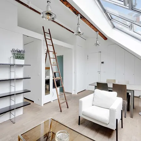 Moderne - 1br- 4p- Montmartre Paris